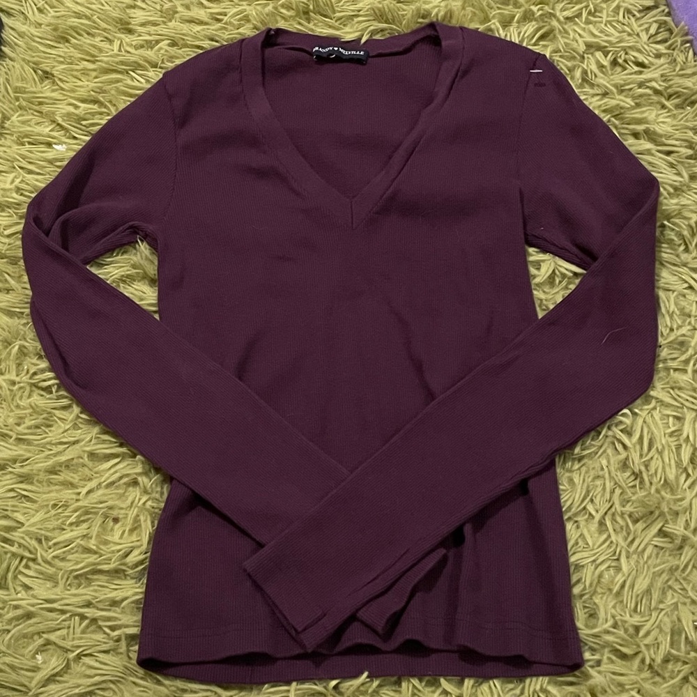 NWOT Wine/Maroon Brandy V-Neck Long Sleeve Top
